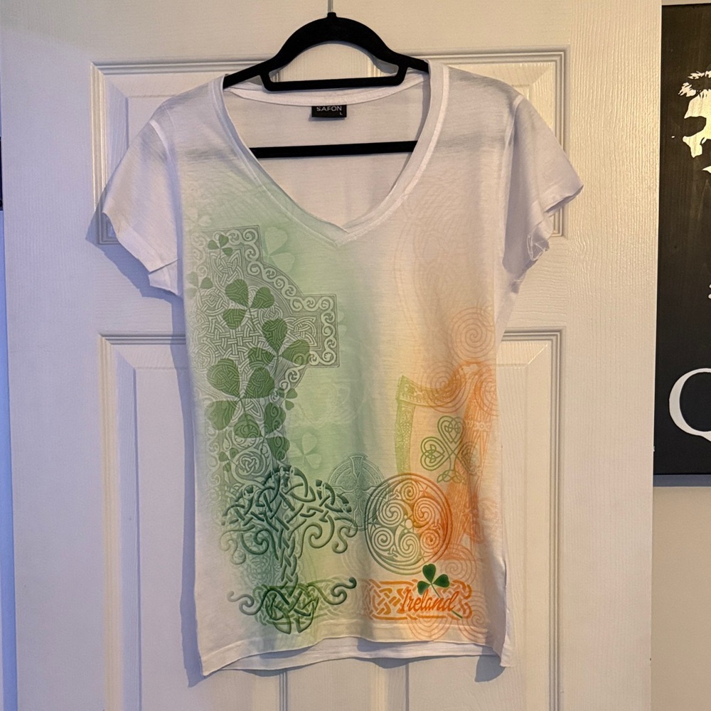 Vibrant White and Green Women's Tee